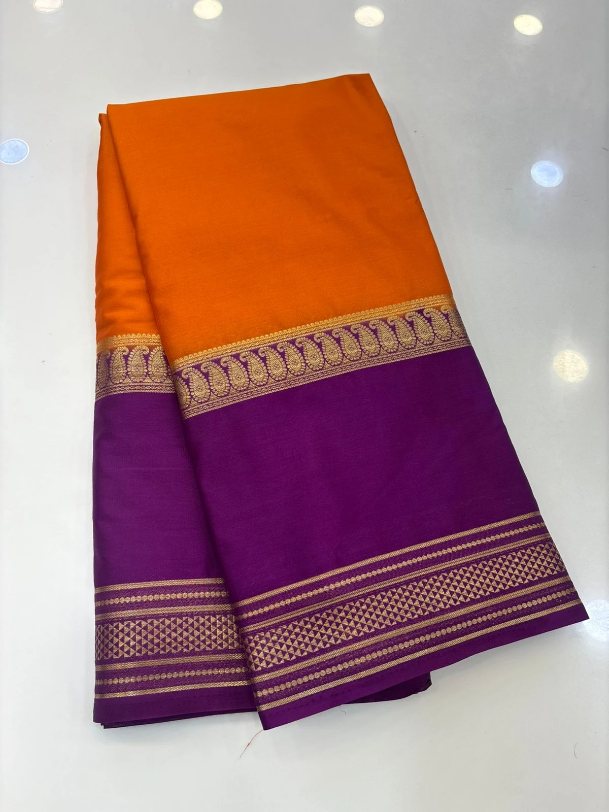 Orange SEMI CRAPE 2D BENTEX border