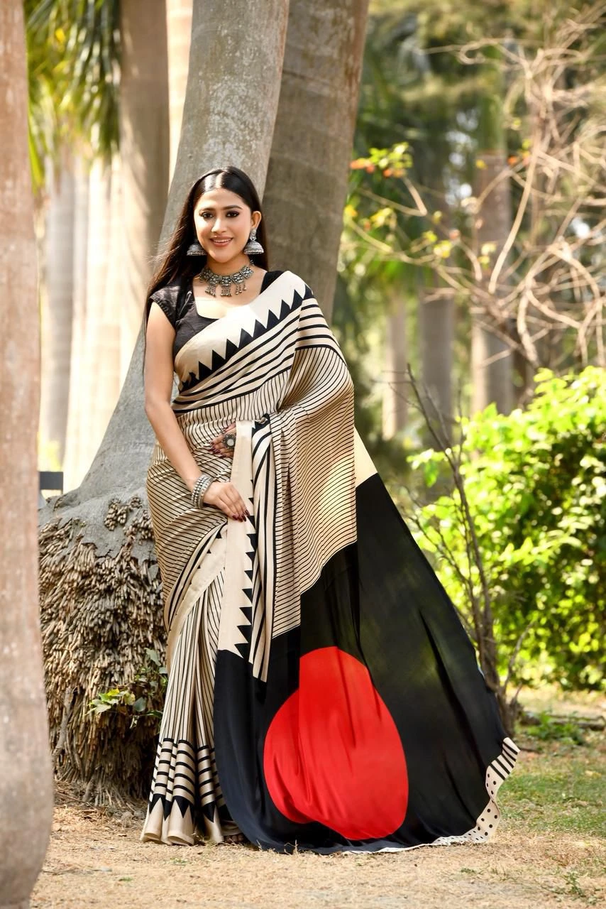 White Black Stripe Modal