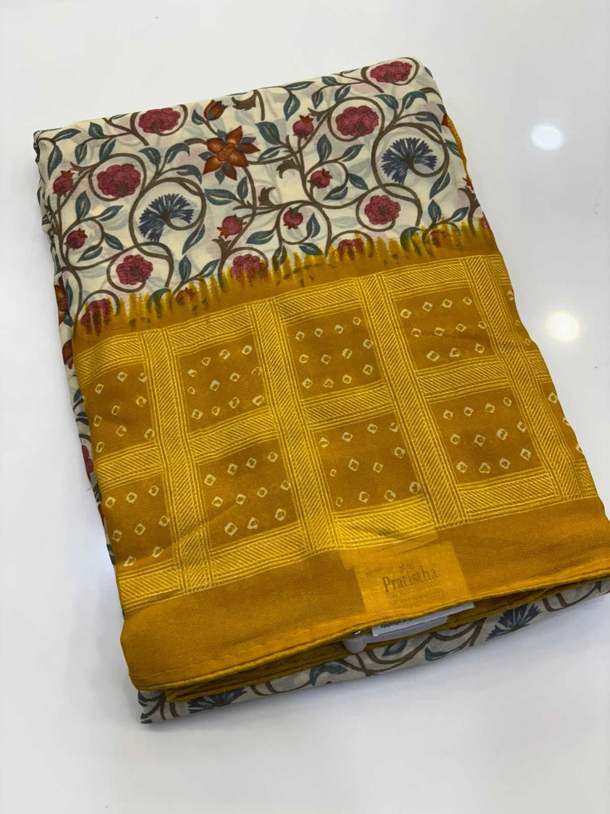 White Yellow Kalamkari with Bandhani print